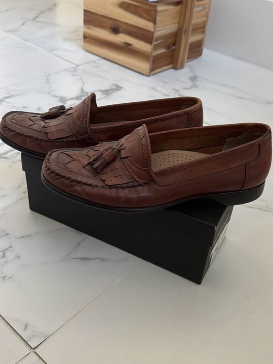 Giorgio Bruttini Chestnut Brown Leather Tassel Loafers
